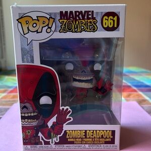 🧟‍♂️ FUNKO POP Marvel Zombies Red and Black Zombie Deadpool Figure 🧟‍♂️ NWT 🧟‍♂️